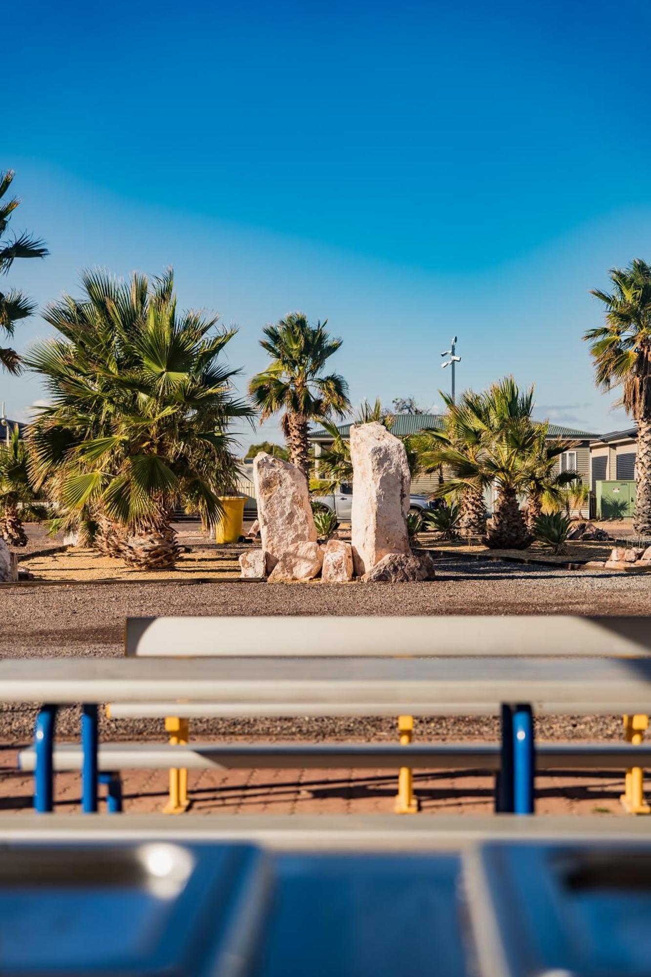 The Sundowner Cabin & Tourist Park Whyalla Eksteriør billede